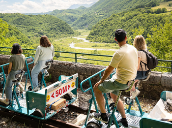 47df0a7ca3a945b1827b4c769eabe3e2