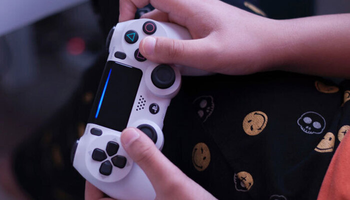 | Aprem’ Jeux |