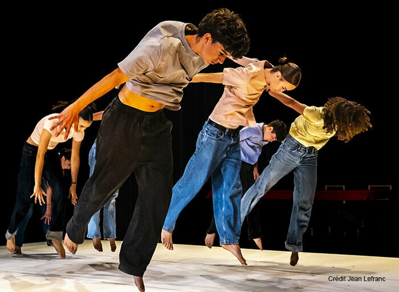 b03467de2fce45babd42808cf7ff0108