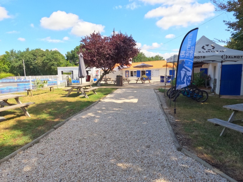 3f075534f50d4cab851774905abc3819