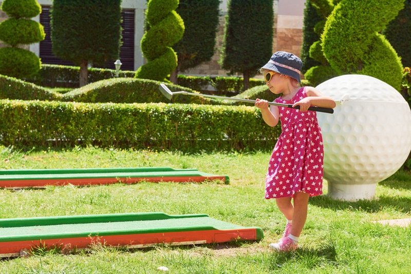 | Minigolf |