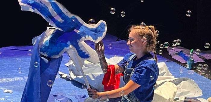 | Théâtre "Maman dragonne" |
