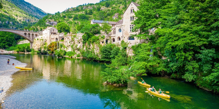 6833f89fa885469e94211c0b664f8fc7