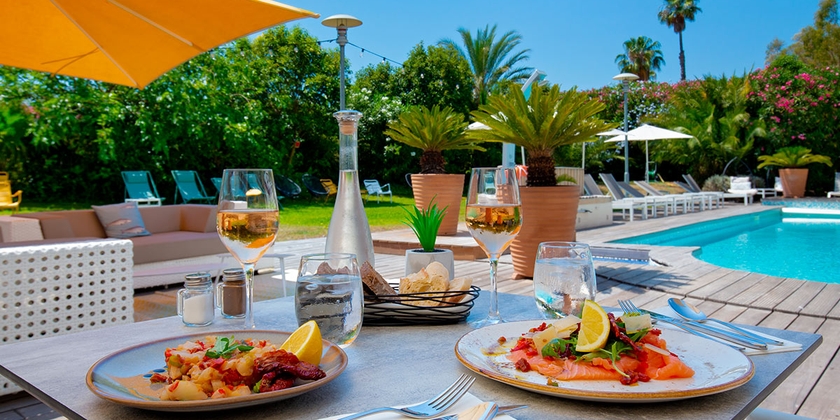 aff4350f33e74a7eacff590e6438973e