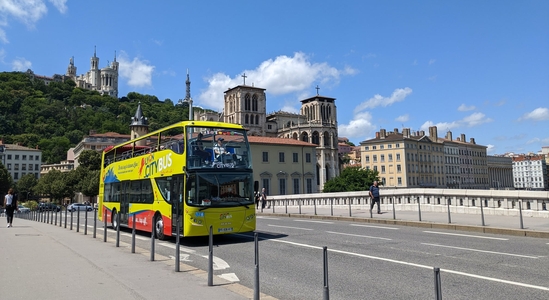 Bus Touristique Eté