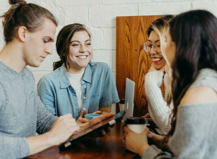 064c8f6f371641c9bb10ae513b22d83d