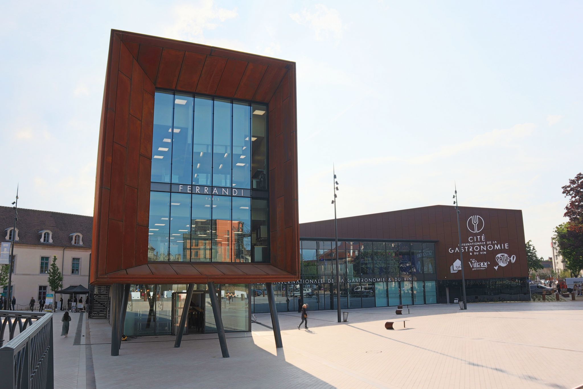 Free visit and gourmet gift - Cité Internationale de la Gastronomie et du vin