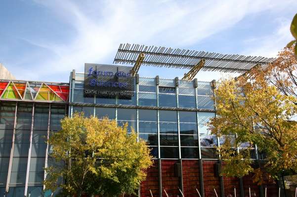 Visite du Forum Départemental des Sciences
