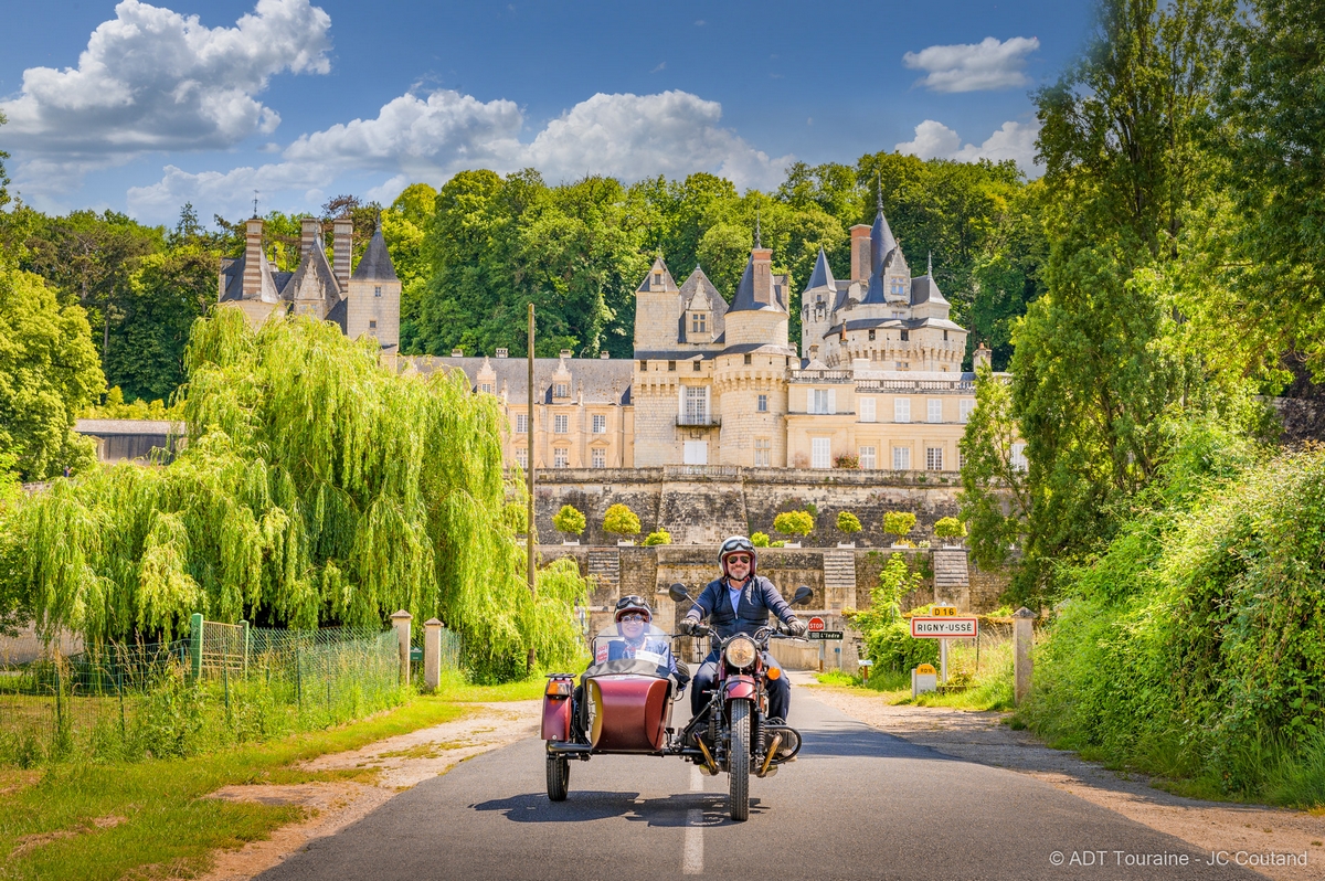 Avantage accordé Rétro-Tour Châteaux de la Loire