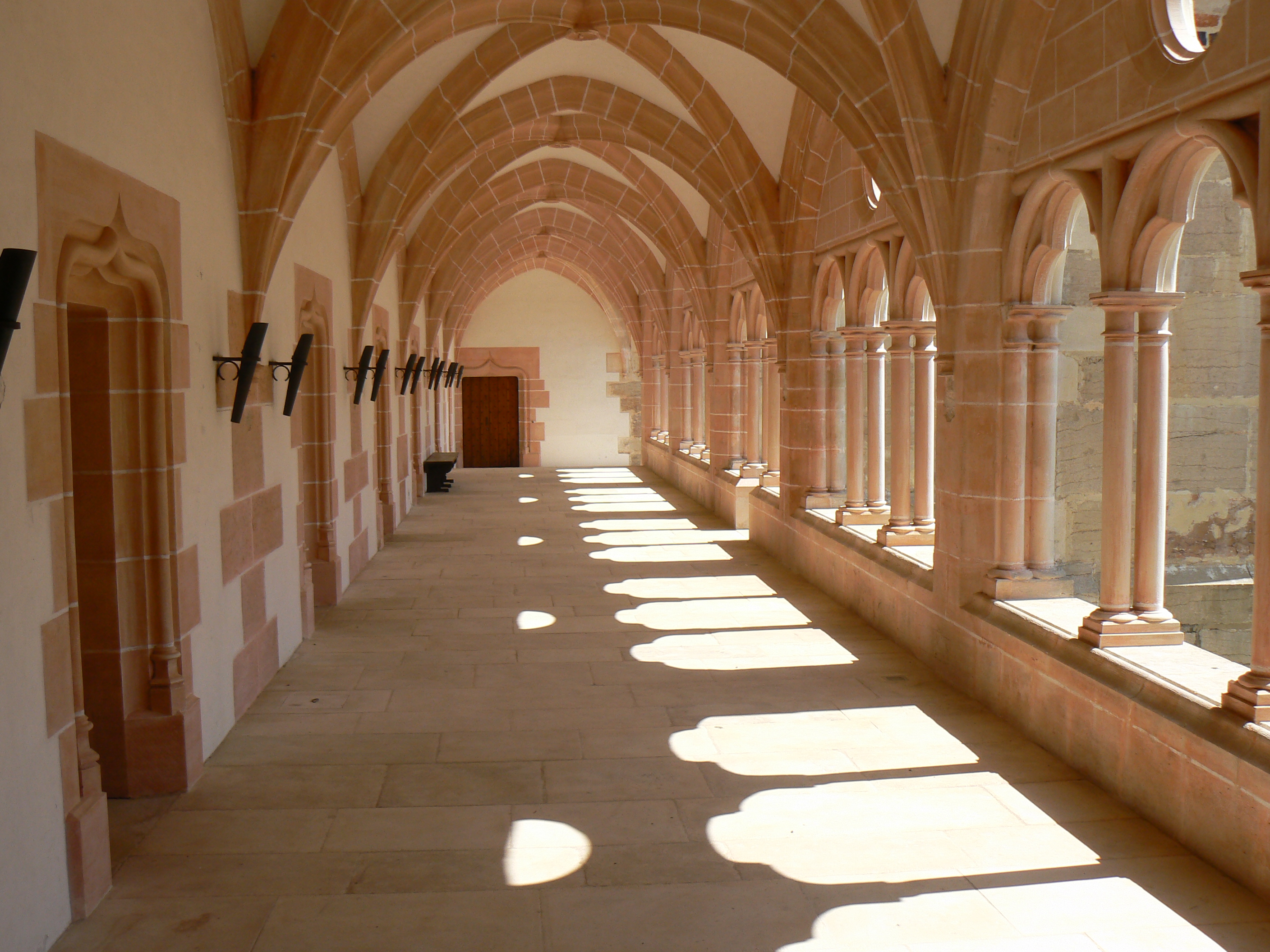 Visit Abbaye de Cîteaux