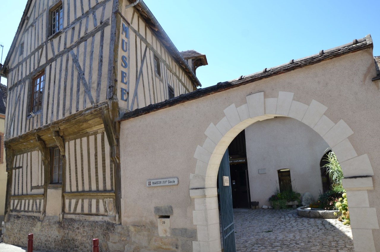 Visit Musée du Patrimoine Culturel Philippe Makédonsky