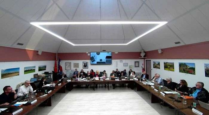 | Conseil Municipal |
