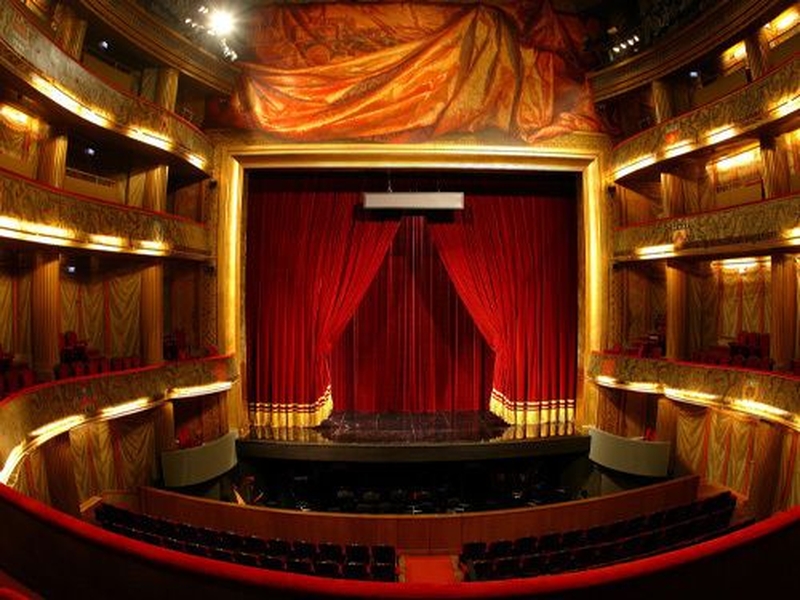 | Écoute Opéra |