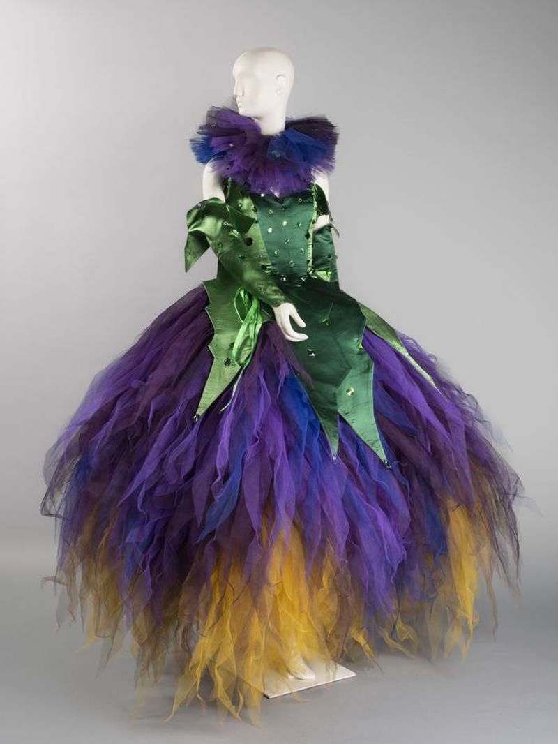 | Visite Mon Précieux... "Le robe Violette de Popy Moreni" |