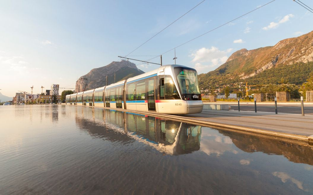 02e57ac2c0ee47bab17f0dc636b4ebc8