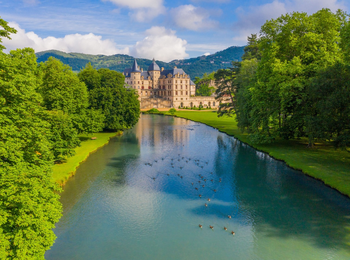 8617f580be1d4e999837c5c69dedefe8