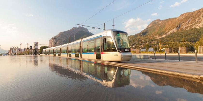 02e57ac2c0ee47bab17f0dc636b4ebc8