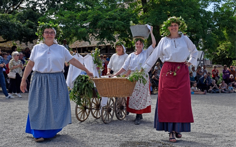 00aa5f7e224a4f1ab9c78080440d93c7