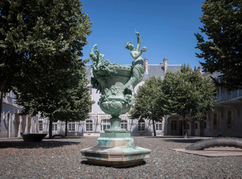 6949c18efa7946ae806a422ea68827c7