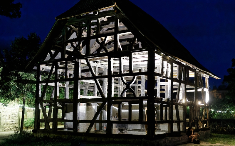 30e41f50fbc94618a3d34d48fcc1edae