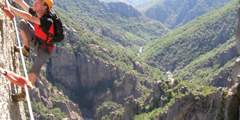 GRANDEUR NATURE : SPORTS DE GRIMPE
