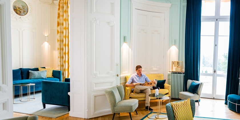 697586b7cdb0467e8b76053a04d17f82