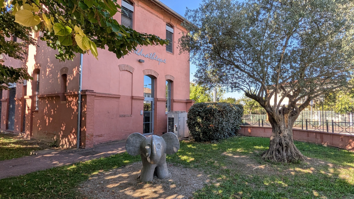 e9247472dd1a4828aedcb7515281d315