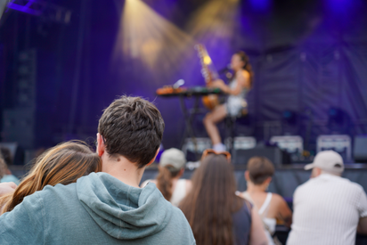 718b9c2b08e24c2392ab332a3aafb445