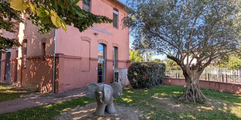 e9247472dd1a4828aedcb7515281d315