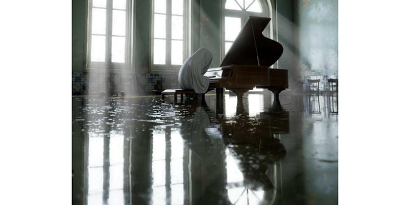 4c4ae875b33c4054bef41be14c99264c